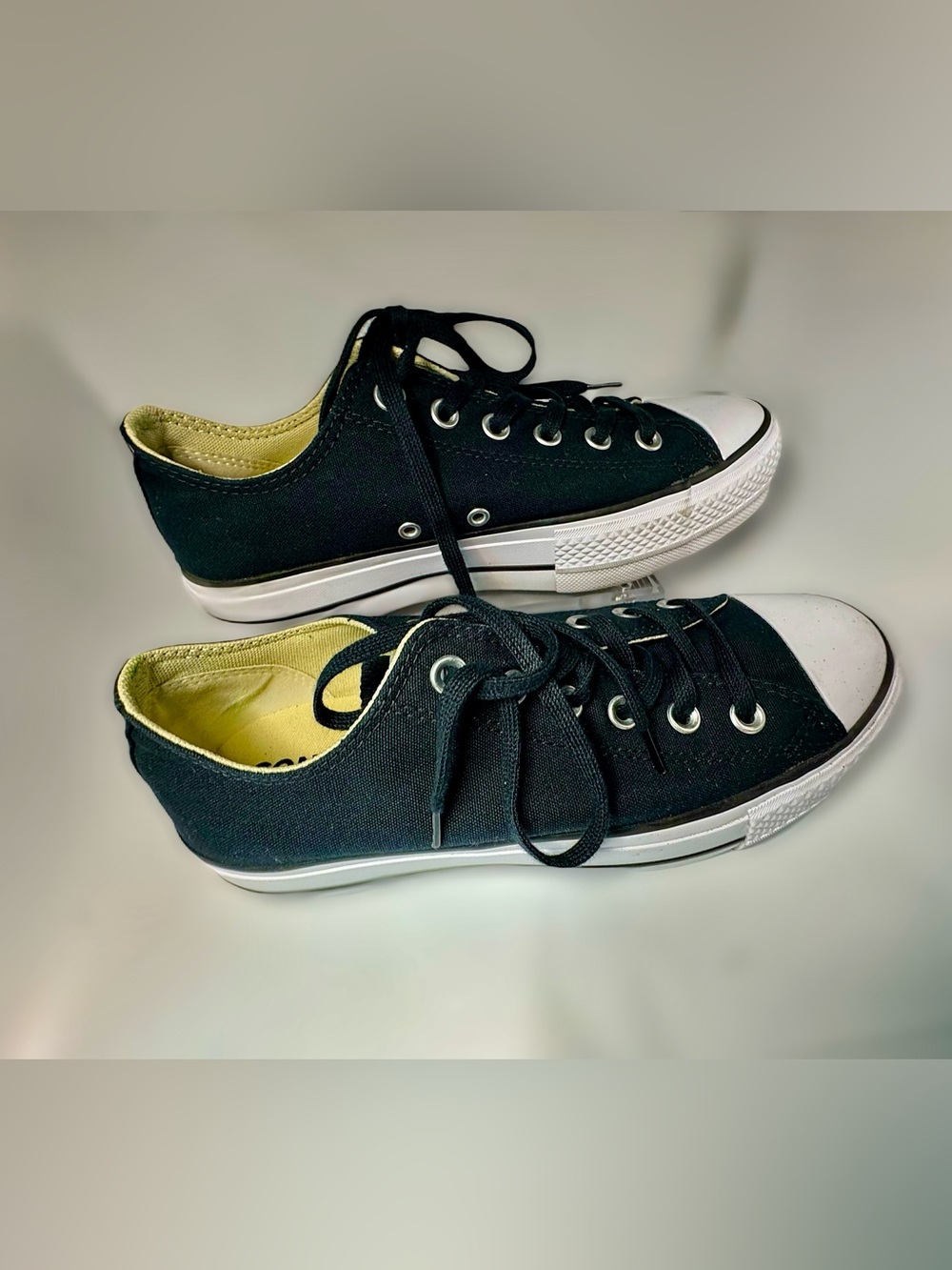 Converse Chuck Taylor All Star Lift Platform Black White Sneakers W9 / M7 unisex